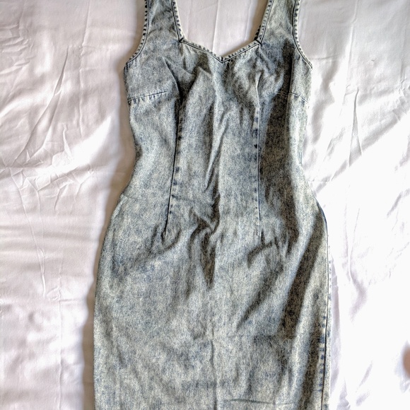 Vintage Dresses & Skirts - Vintage Acid Wash Denim Dress